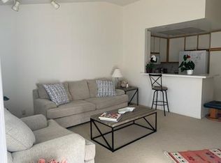 385 Huntington, Irvine, CA 92620
