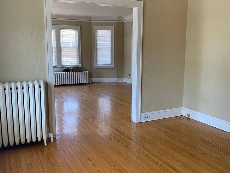 3451 Grand Ave S #1 — Photo 2