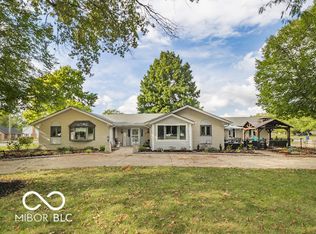 265 Raintree Dr, Danville, IN 46122