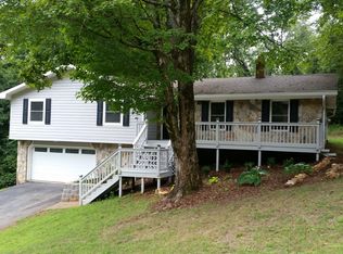 7617 Ridge Bay Dr, Hixson, TN 37343