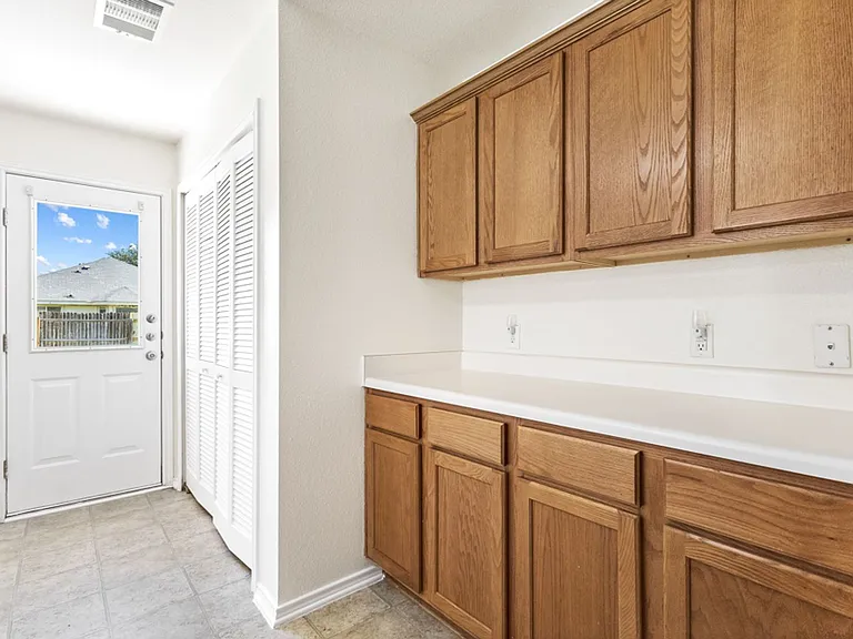8519 Snakeweed Dr — Photo 10