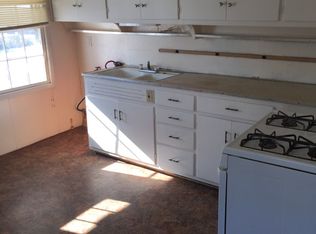 23 Orchard Dr, Herrin, IL 62948
