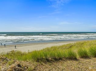 1443 Ocean Shores Blvd SW, Ocean Shores, WA 98569