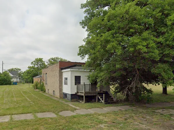 1626 Stewart Ave, Chicago Heights, IL 60411
