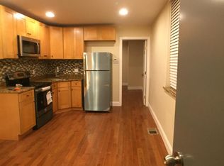 117 N 21st St #1-R, Philadelphia, PA 19103