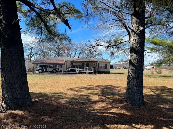 4895 N Carbon City Rd, Ozark, AR 72949