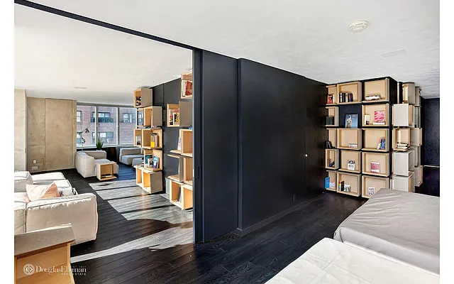 Rented by Douglas Elliman | media 14