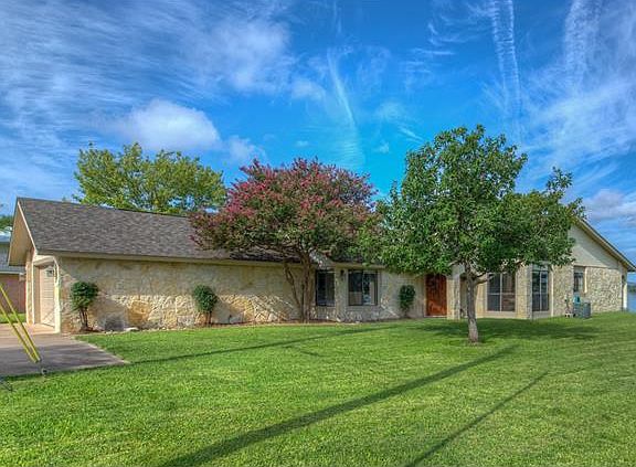 2nd image of 114 Web Isle Dr