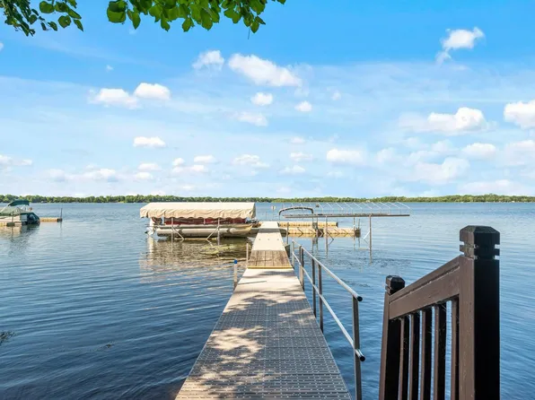 28486 Lamar Ave, Chisago City, MN 55013