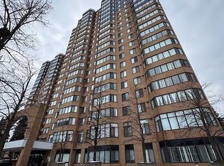 80 Alton Towers Cir #1208, Toronto, ON M1V 5E8