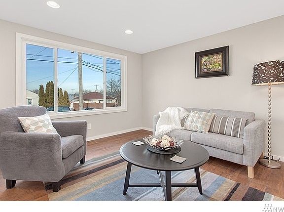 3rd image of 3511 S 137th St