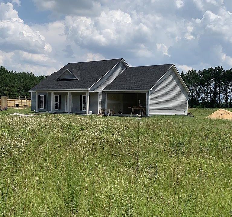 2nd image of 121 Quail Run