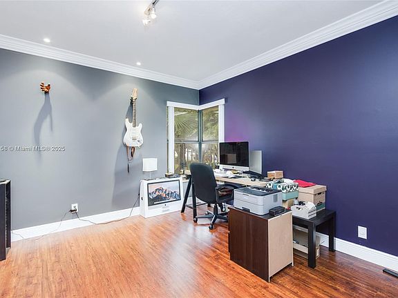 5th image of 2880 Carambola Cir S #2071