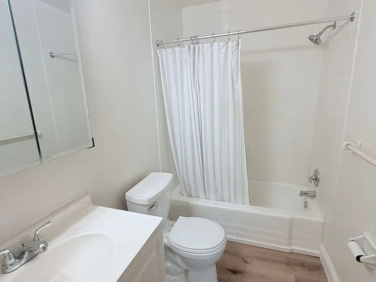 3600 Pennsylvania Ave S — Photo 27