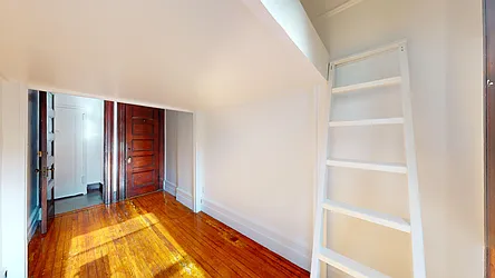 Rented by Bond New York