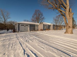 8485 S Stoney Creek Rd, Carleton, MI 48117