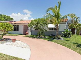 3217 Cleveland St, Hollywood, FL 33021