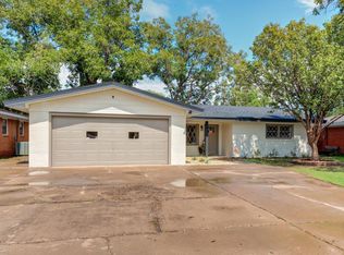 5428 7th St, Lubbock, TX 79416