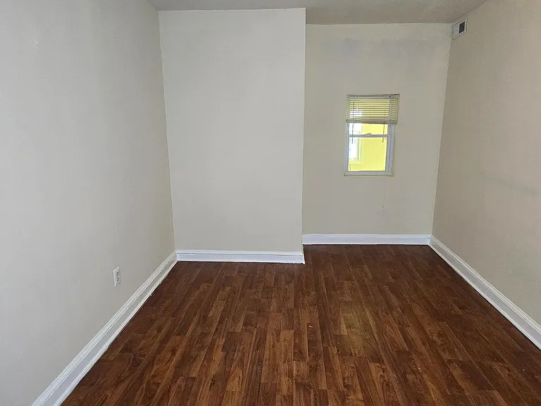 1255 Meigs Pl NE #3 — Photo 8