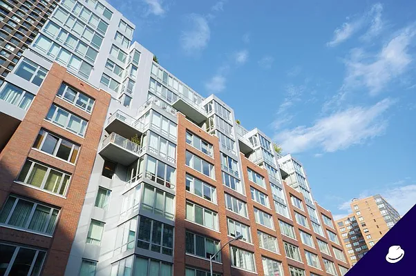 Rented by Level Group | media 43