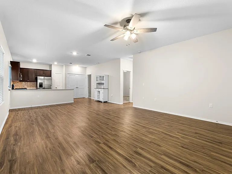 2537 Forgetmenot Ln — Photo 11
