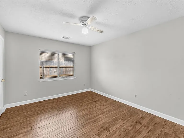 16414 Dawncrest Way — Photo 17