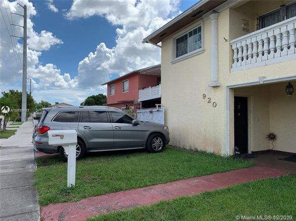 Rentas De Dos Cuartos En Hialeah