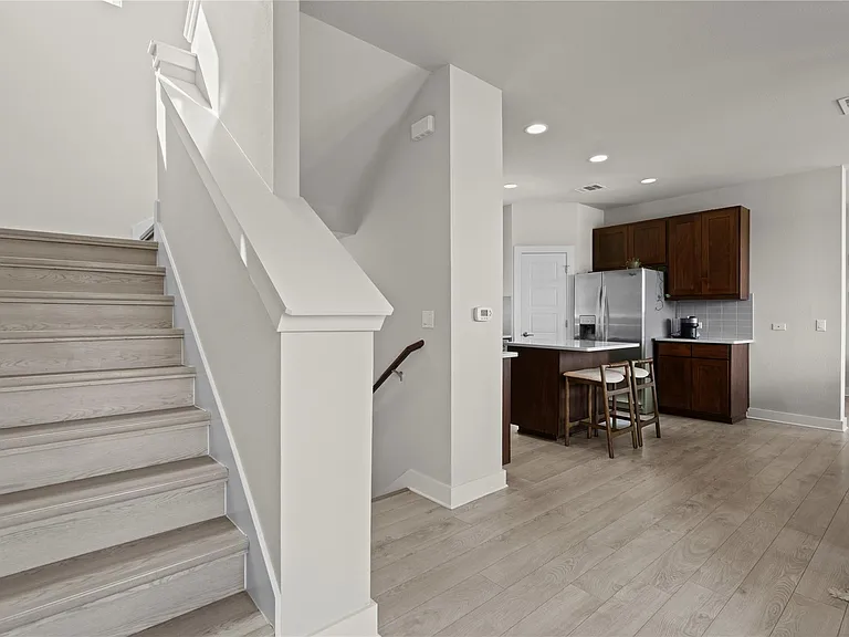 2900 Pither Ln #295C — Photo 6