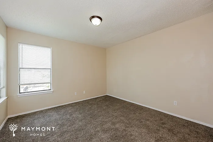 2041 New Haven Dr — Photo 7