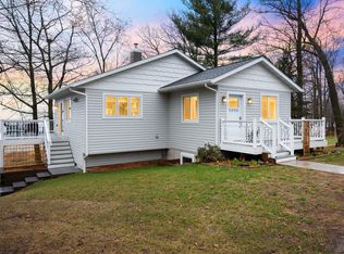 1327 E Lake Dr, Shell Lake, WI 54871