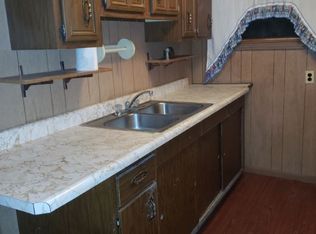 4607 4th Ave APT 3, Beaver Falls, PA 15010