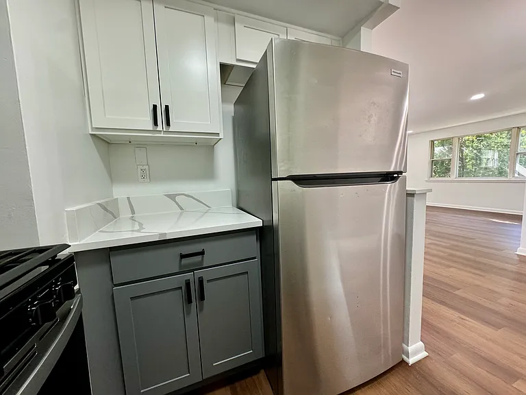 4422 Bloomfield Ave #2 — Photo 17