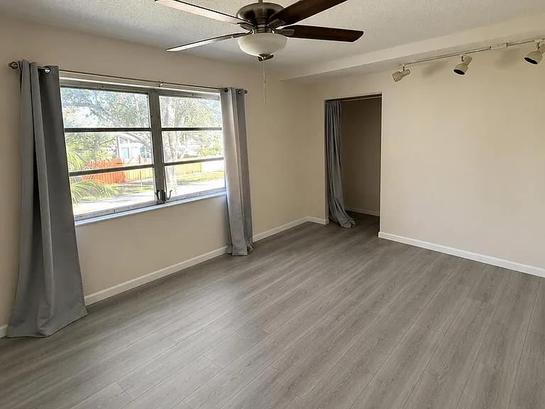 3007 NW 68th St #9C — Photo 14