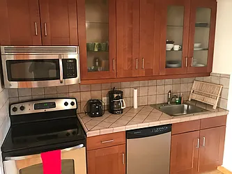 Rented by Easy Rental LLC