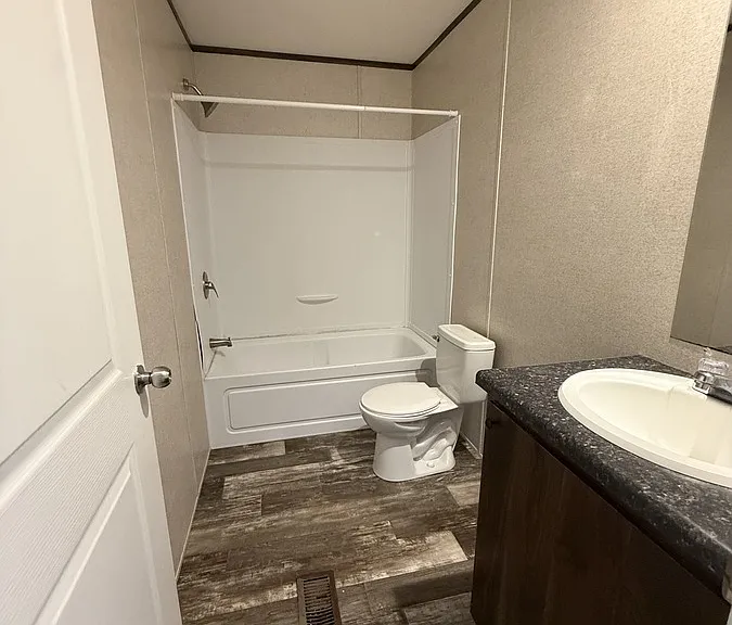 3810 S Thompson St #19 — Photo 9