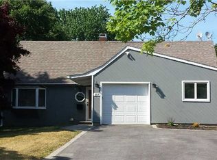 107 Rumford Rd, Kings Park, NY 11754