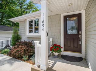 11694 Ford Point Rd, Plainwell, MI 49080