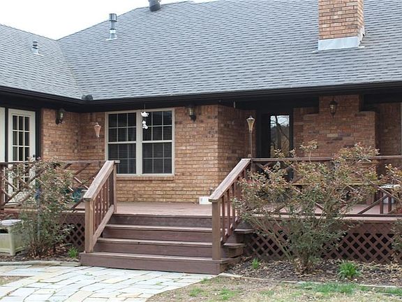 Large Deck with benches