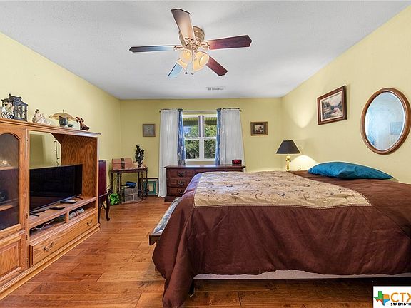 3rd image of 5326 County Road 1255