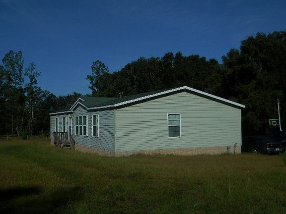 2nd image of 242 SE Fox Hall Ct