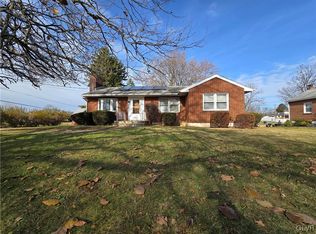 1725 Butztown Rd, Bethlehem, PA 18017