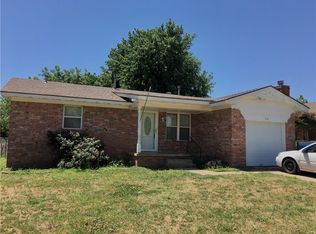 6116 SE 9th St, Midwest City, OK 73110