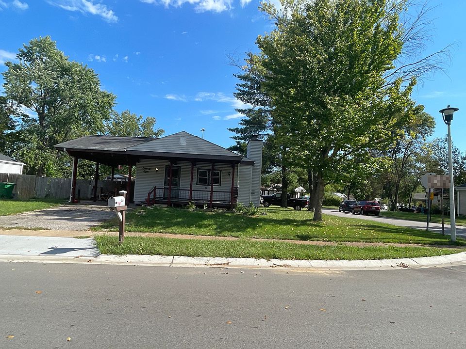 1st image of 28 Cedar Dr