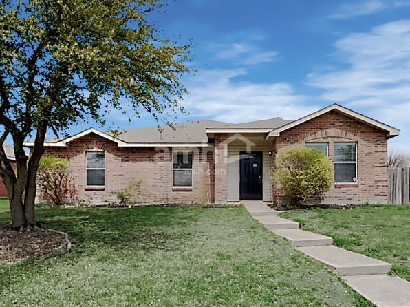 1514 Lonesome Dove Trl