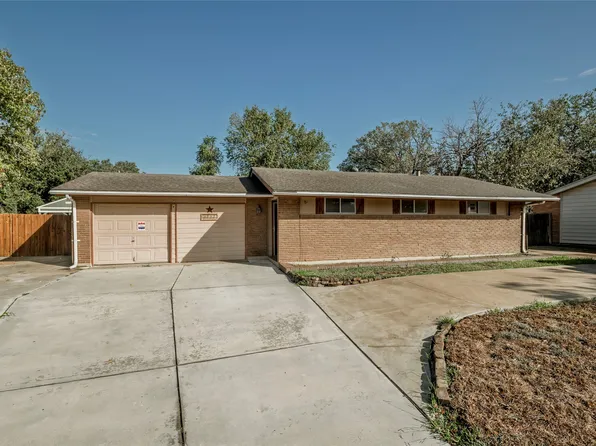 1727 Carlisle St, Irving, TX 75062