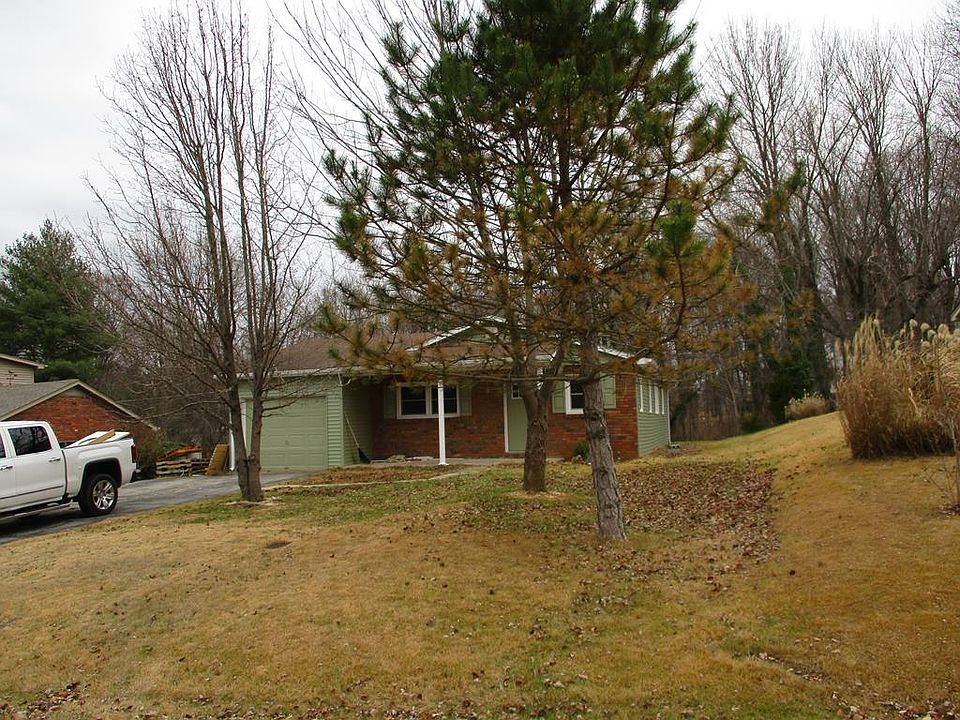 1st image of 126 Meadow Dr