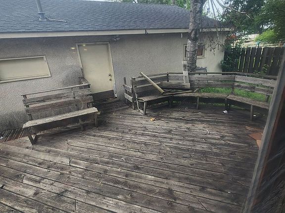 3rd image of 7544 Garfield Ave S