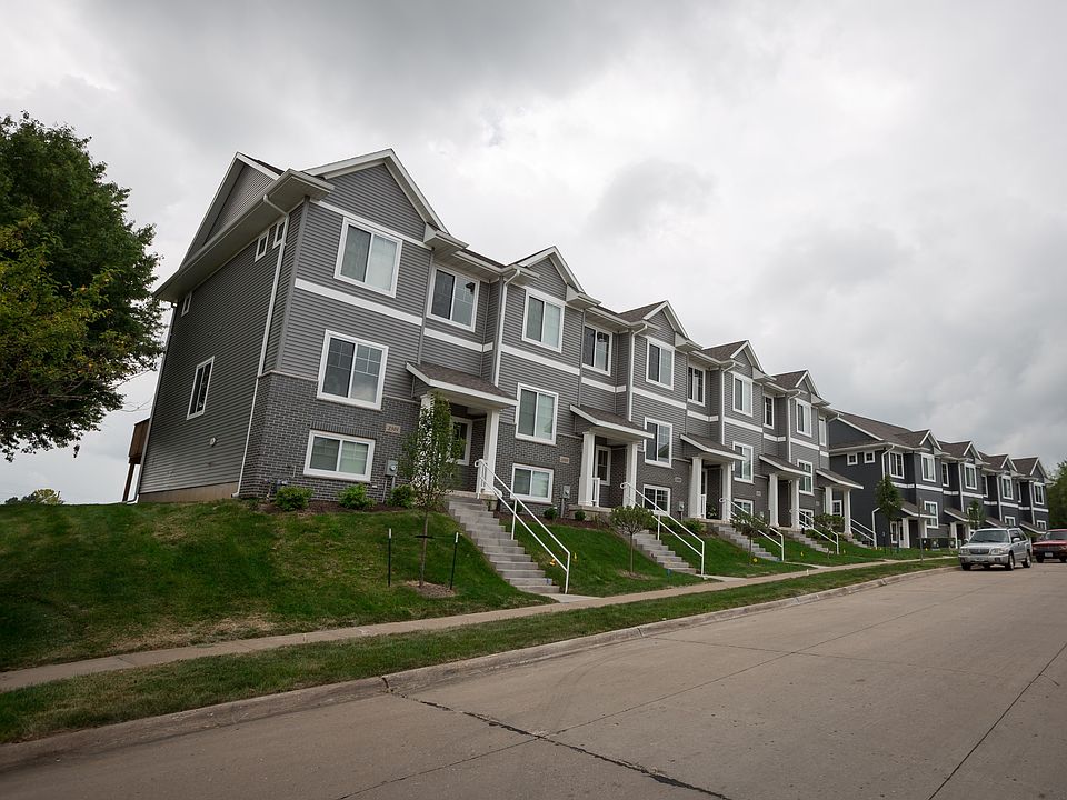 1st image of 1113 Mormon Trek Blvd