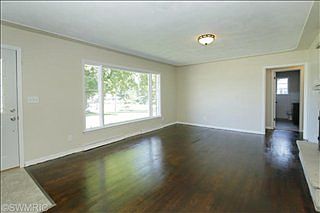 3rd image of 47 Boyer Dr