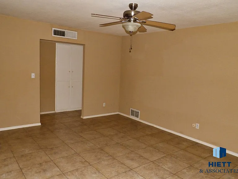 4624 Swan Dr — Photo 26
